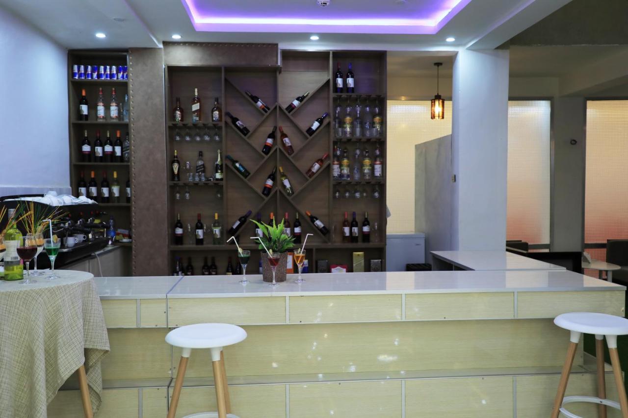 Riverland Hotel Baher Dar Extérieur photo